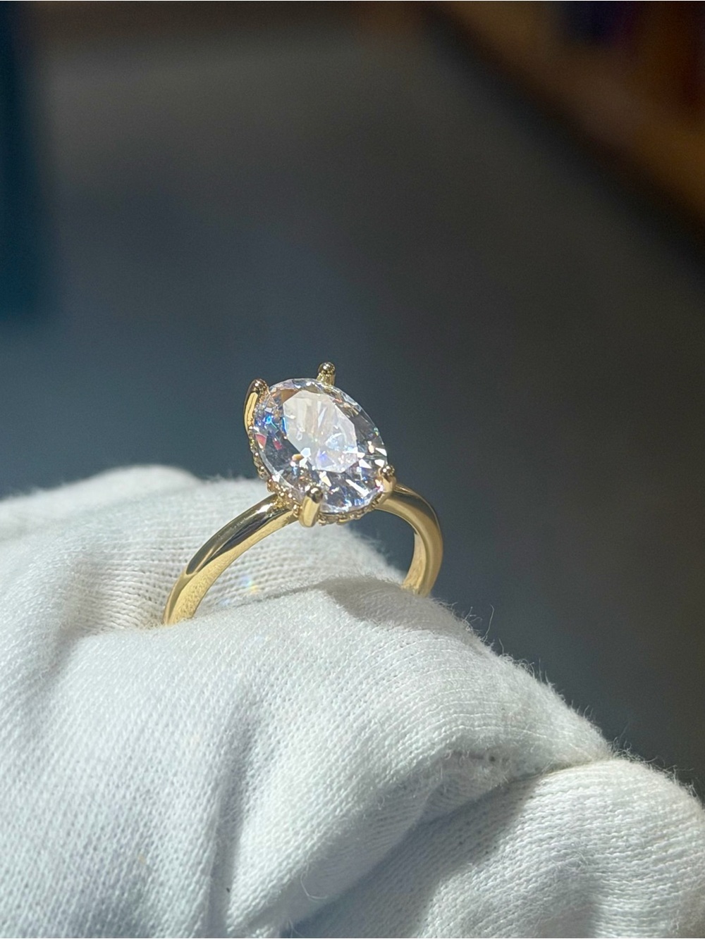 Brand new Gold Tone 3CT Oval Cut CZ Engagement Ring in 7